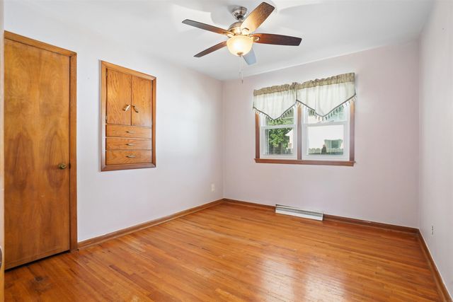 1720 Upton Avenue, Waterloo, IA 50701