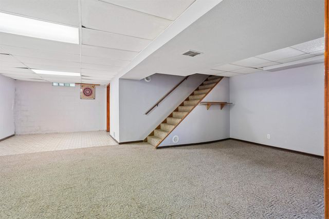 1720 Upton Avenue, Waterloo, IA 50701