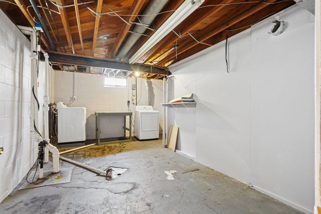 1720 Upton Avenue, Waterloo, IA 50701