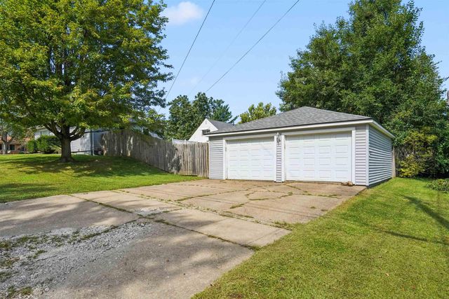 1720 Upton Avenue, Waterloo, IA 50701