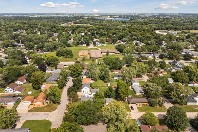 1720 Upton Avenue, Waterloo, IA 50701
