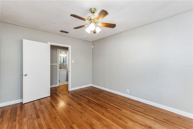333 Foster Dr, Corpus Christi, TX 78404
