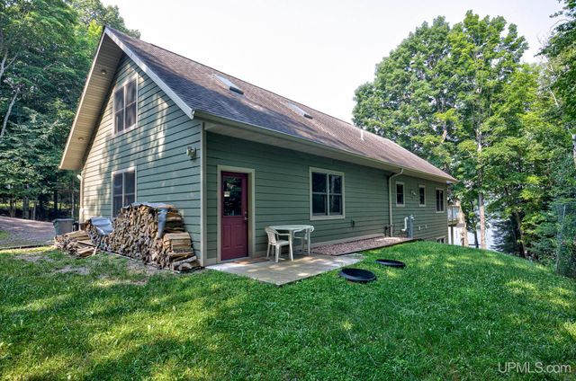 112 Stanley Lake Drive, Iron River, MI 49935