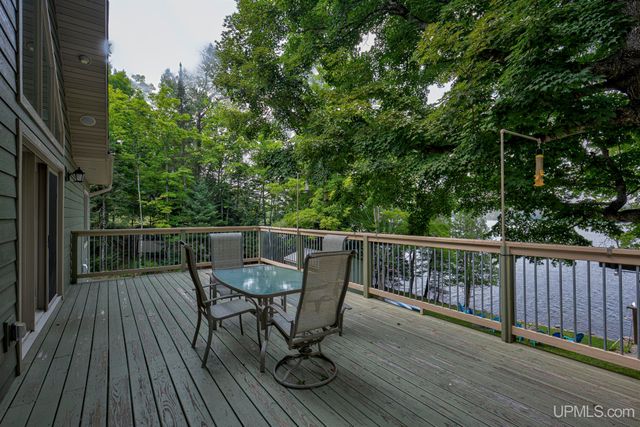 112 Stanley Lake Drive, Iron River, MI 49935