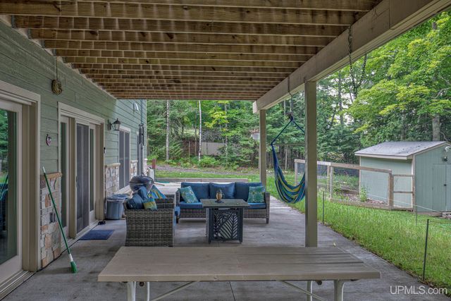 112 Stanley Lake Drive, Iron River, MI 49935