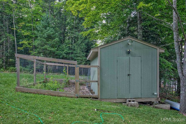 112 Stanley Lake Drive, Iron River, MI 49935