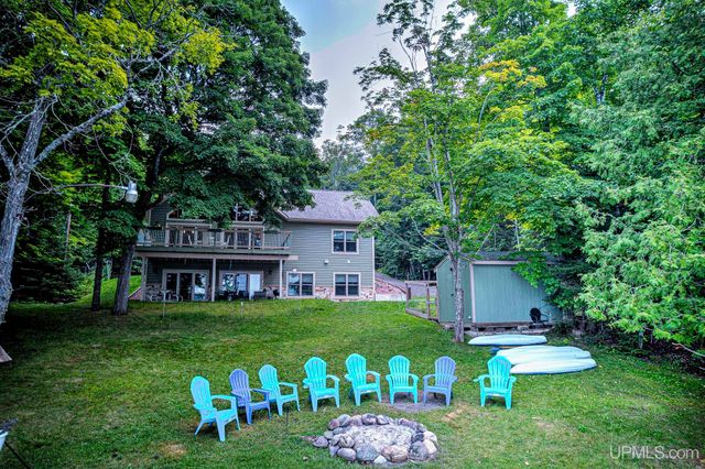 112 Stanley Lake Drive, Iron River, MI 49935