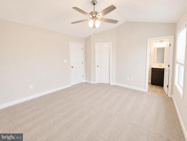 65 OVERLOOK DR, Hanover, PA 17331