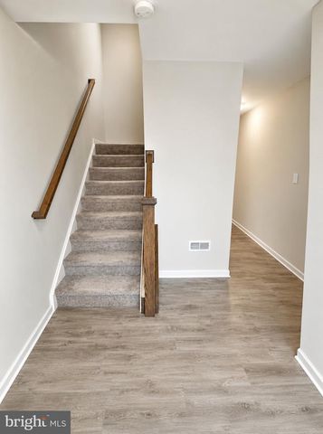 65 OVERLOOK DR, Hanover, PA 17331