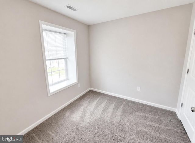 65 OVERLOOK DR, Hanover, PA 17331