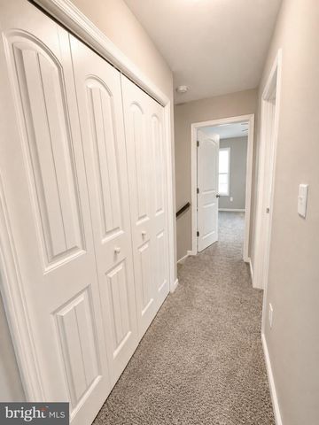 65 OVERLOOK DR, Hanover, PA 17331