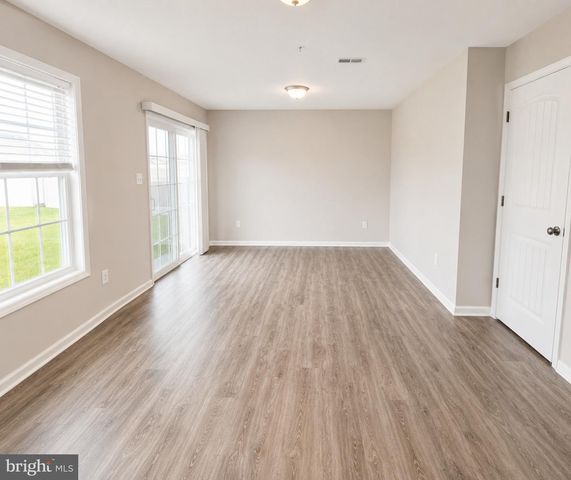 65 OVERLOOK DR, Hanover, PA 17331