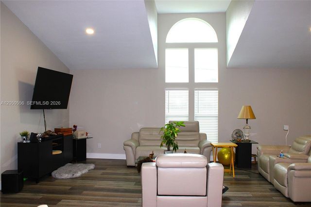 6617 Idlewild Street, Fort Myers, FL 33966