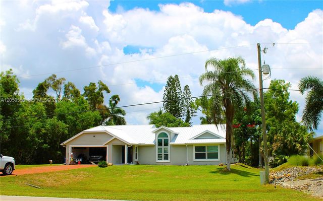 6617 Idlewild Street, Fort Myers, FL 33966