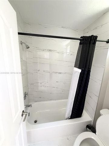 6617 Idlewild Street, Fort Myers, FL 33966