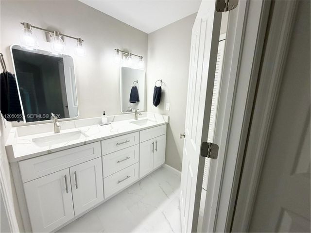 6617 Idlewild Street, Fort Myers, FL 33966