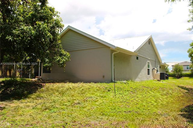 6617 Idlewild Street, Fort Myers, FL 33966