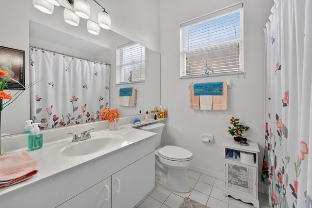 573 NW MONTEVINA Drive, Port St. Lucie, Port St Lucie, FL 34986