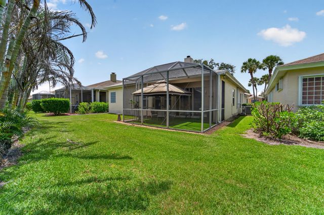 573 NW MONTEVINA Drive, Port St. Lucie, Port St Lucie, FL 34986