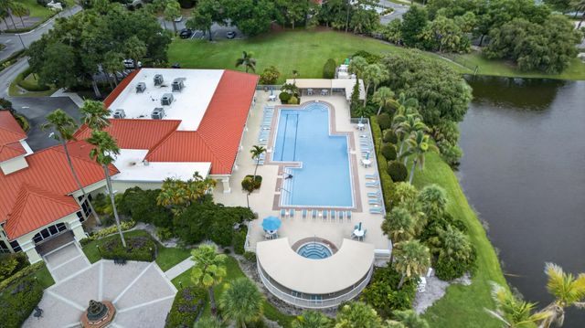 573 NW MONTEVINA Drive, Port St. Lucie, Port St Lucie, FL 34986