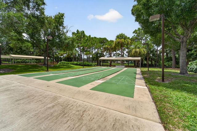 573 NW MONTEVINA Drive, Port St. Lucie, Port St Lucie, FL 34986