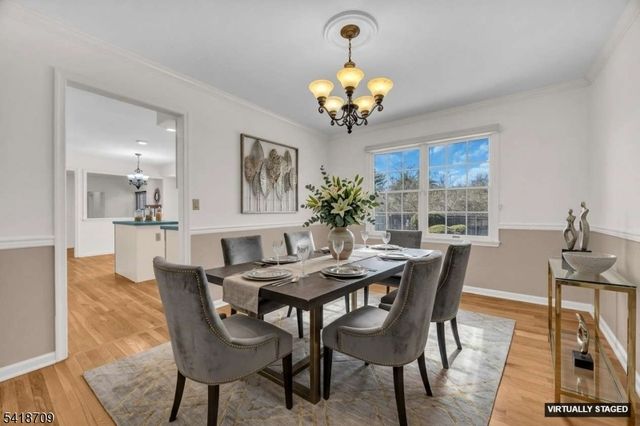 8 Flagg Way, Hillsborough Twp., NJ 08844