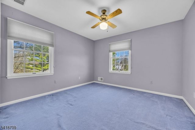 8 Flagg Way, Hillsborough Twp., NJ 08844