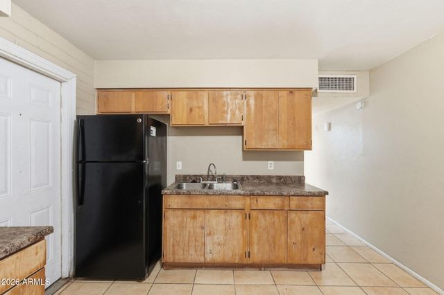 6211 S 21ST Street, Phoenix, AZ 85042