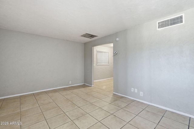 6211 S 21ST Street, Phoenix, AZ 85042