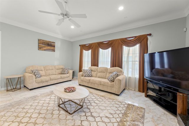 15111 Black Falls Lane, Sugar Land, TX 77498