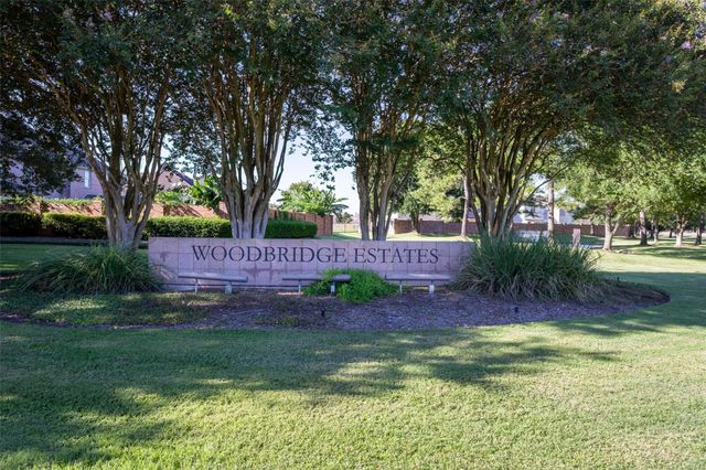 15111 Black Falls Lane, Sugar Land, TX 77498
