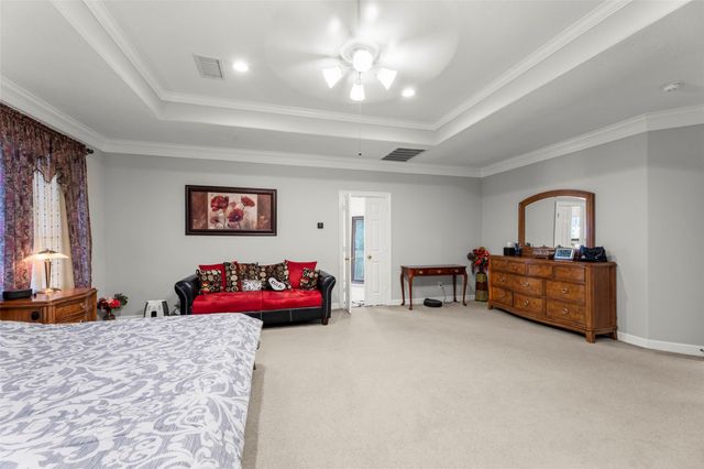 15111 Black Falls Lane, Sugar Land, TX 77498