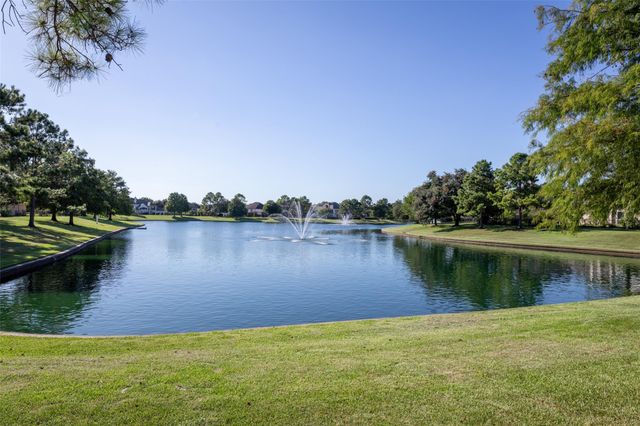 15111 Black Falls Lane, Sugar Land, TX 77498