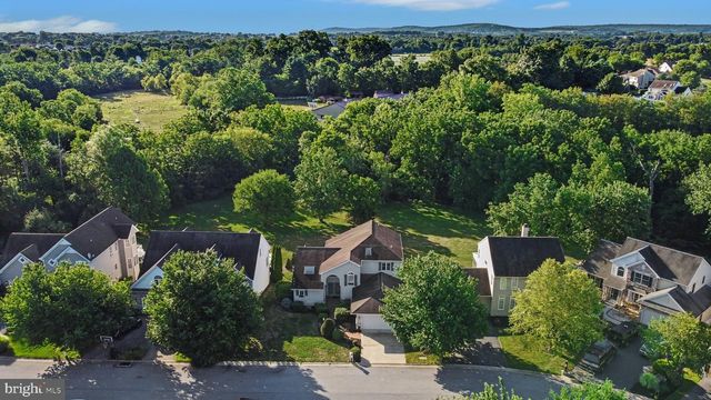 532 WATERSIDE CIR L-0133, Lebanon, PA 17042