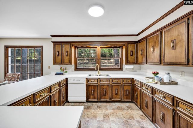 1605 Quail Lake Drive, West Columbia, SC 29169
