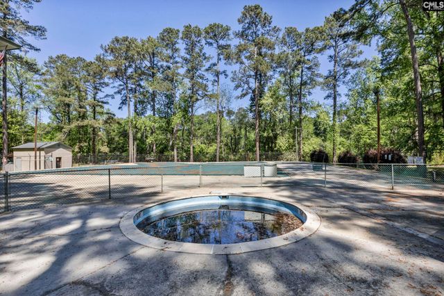 1605 Quail Lake Drive, West Columbia, SC 29169