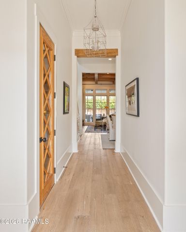 406 Biltmore Way, Lafayette, LA 70508