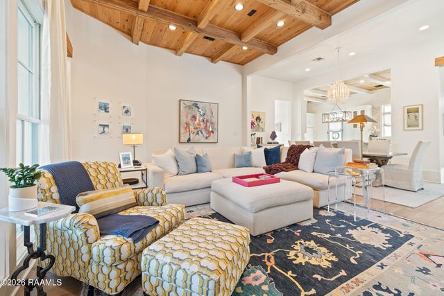 406 Biltmore Way, Lafayette, LA 70508