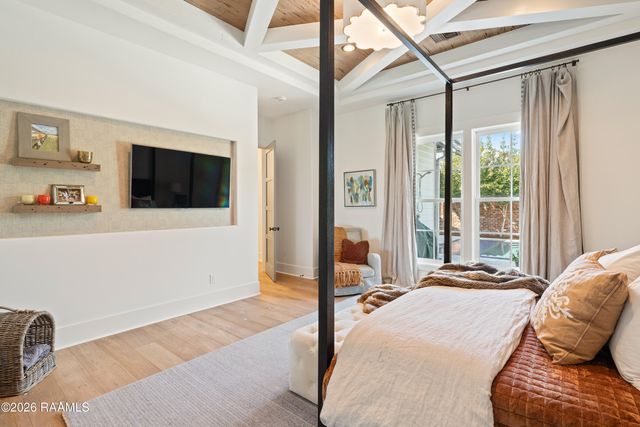 406 Biltmore Way, Lafayette, LA 70508