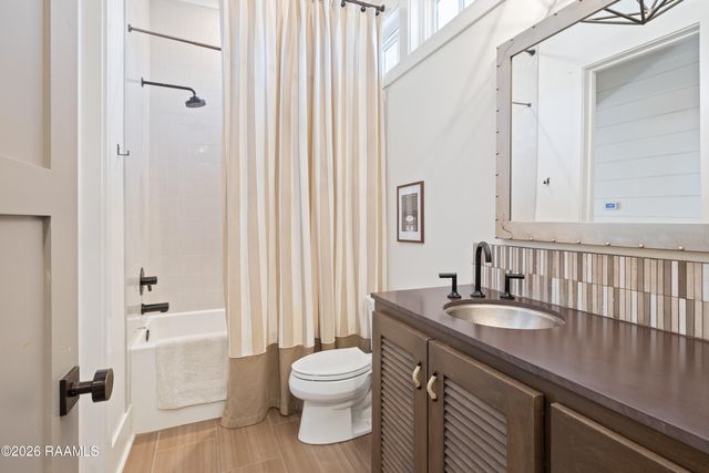 406 Biltmore Way, Lafayette, LA 70508