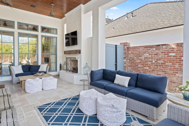 406 Biltmore Way, Lafayette, LA 70508