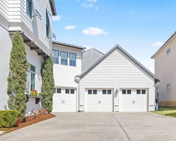 406 Biltmore Way, Lafayette, LA 70508