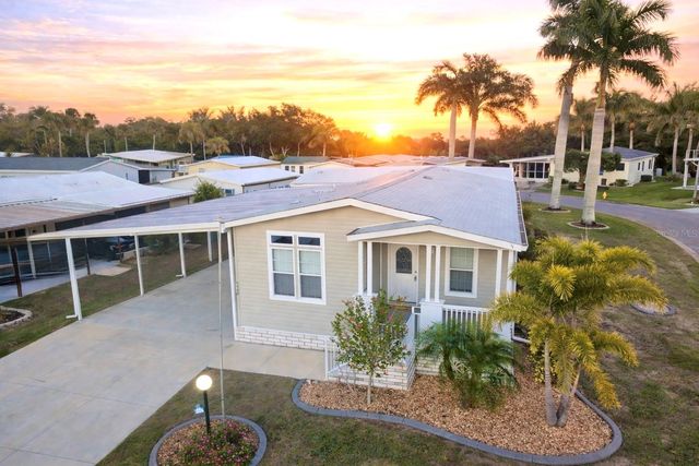 8442 CASTLE GARDEN ROAD, Palmetto, FL 34221