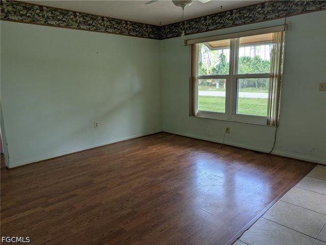 2104 E 9th ST, Lehigh Acres, FL 33936