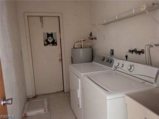 2104 E 9th ST, Lehigh Acres, FL 33936