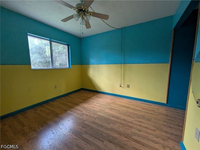 2104 E 9th ST, Lehigh Acres, FL 33936