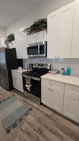 26307 Oak Ridge Dr 1205, The Woodlands, TX 77380