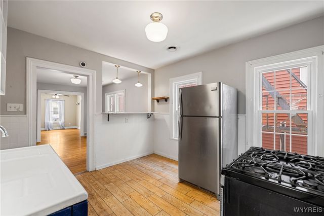 248 Auburn Avenue, Buffalo, NY 14213