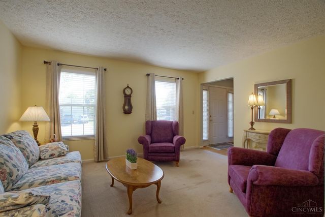 2028 Crest Road, Forest Park, OH 45240