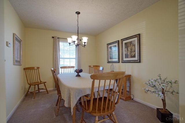 2028 Crest Road, Forest Park, OH 45240